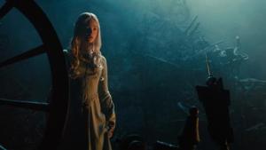 angelina-jolie-goes-villainous-in-the-first-teaser-trailer-for-maleficent-watch-now-148554-a-1384352634-470-75